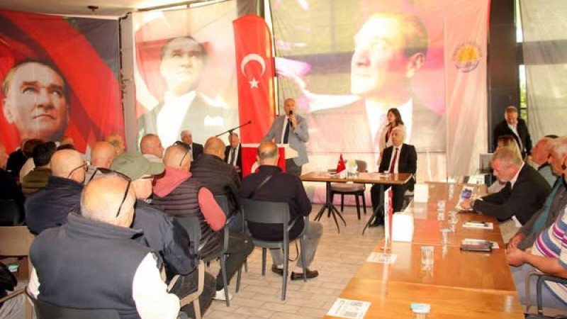 Çınarcık'da Esnaf Buluşması Yapıldı