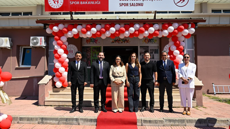 Buse Tosun Çavuşoğlu'nun Adı Spor Salonuna Verildi