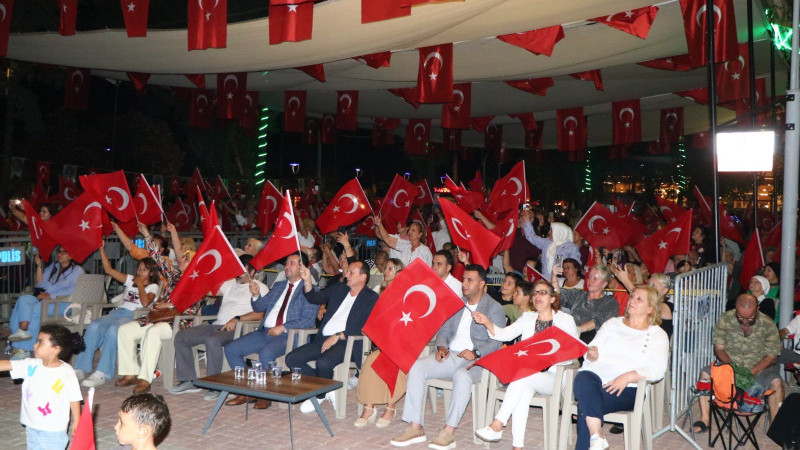 Çiftlikköy’de 30 Ağustos Şöleni Yaşandı