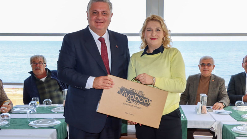 Başkan Gürel Merkez Mahalle Muhtarlarıyla Bir Araya Geldi