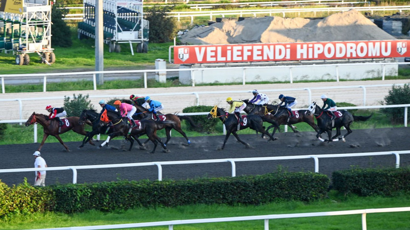 9.Yürüyen Köşk Koşusu Gerçekleşti