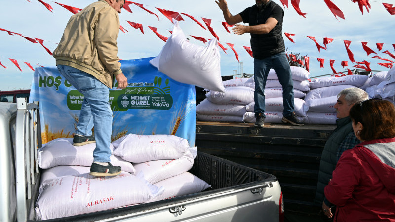 Üreticilere 14 Ton Sertifikalı Buğday Tohumu Desteği