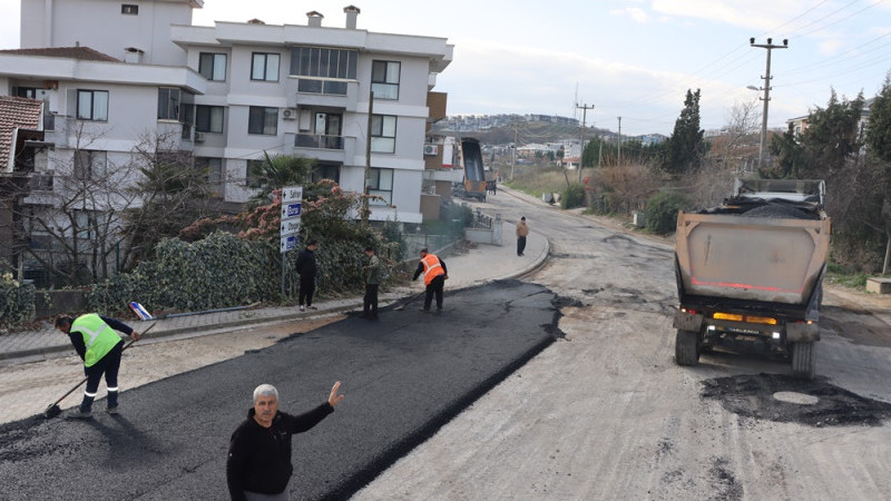 Ali Şener Caddesi'nde Asfalt Çalışması Başlatıldı
