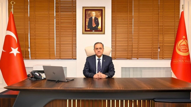 Yalova Valisi Dr. Ahmet Hamdi Usta Görevine Başladı