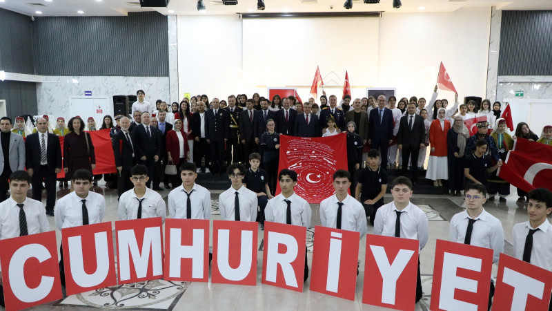 Çiftlikköy’de 29 Ekim Coşkusu