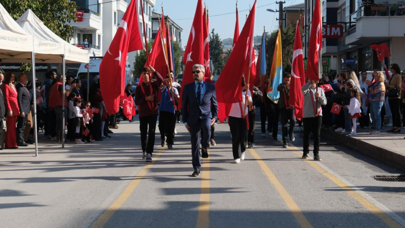 Çiftlikköy’de 29 Ekim Cumhuriyet Bayramı Coşkusu