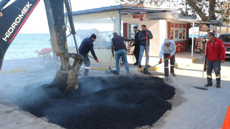 Çınarcık Belediyesi İlçe Genelinde Çalışmalarını Aralıksız Sürdürüyor