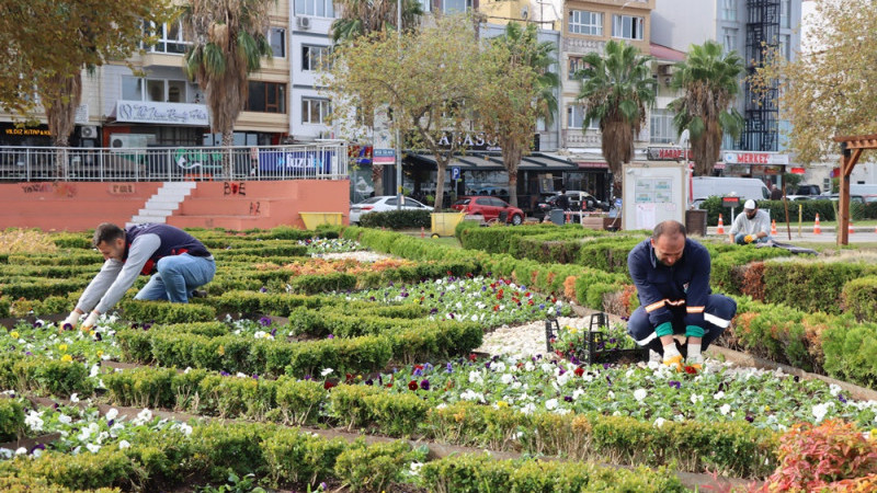 Yalova Çiçek Açıyor