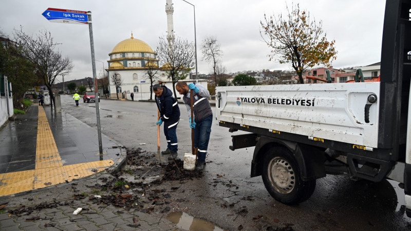 Yağmur Suyu Çalışmaları Hızla Sürüyor