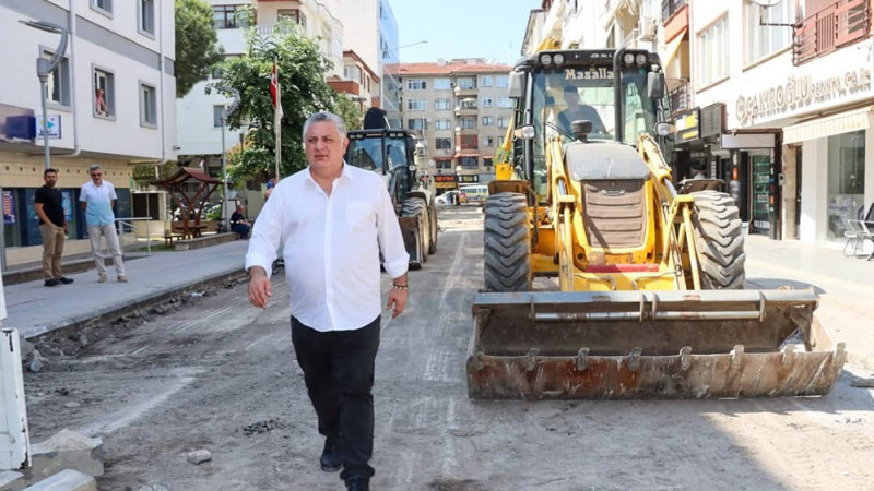 Yol Çalışmaları Hızlandı