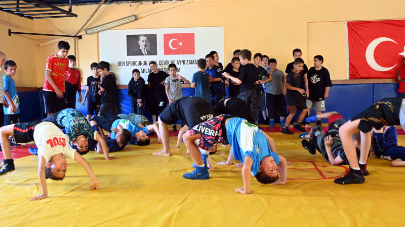 Hedef Minderden Milli Formaya