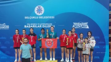 Yalova Belediyespor Masa Tenisi Kız Takımı Türkiye Üçüncüsü