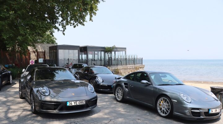 Porsche Club Yürüyen Köşk’te Buluştu
